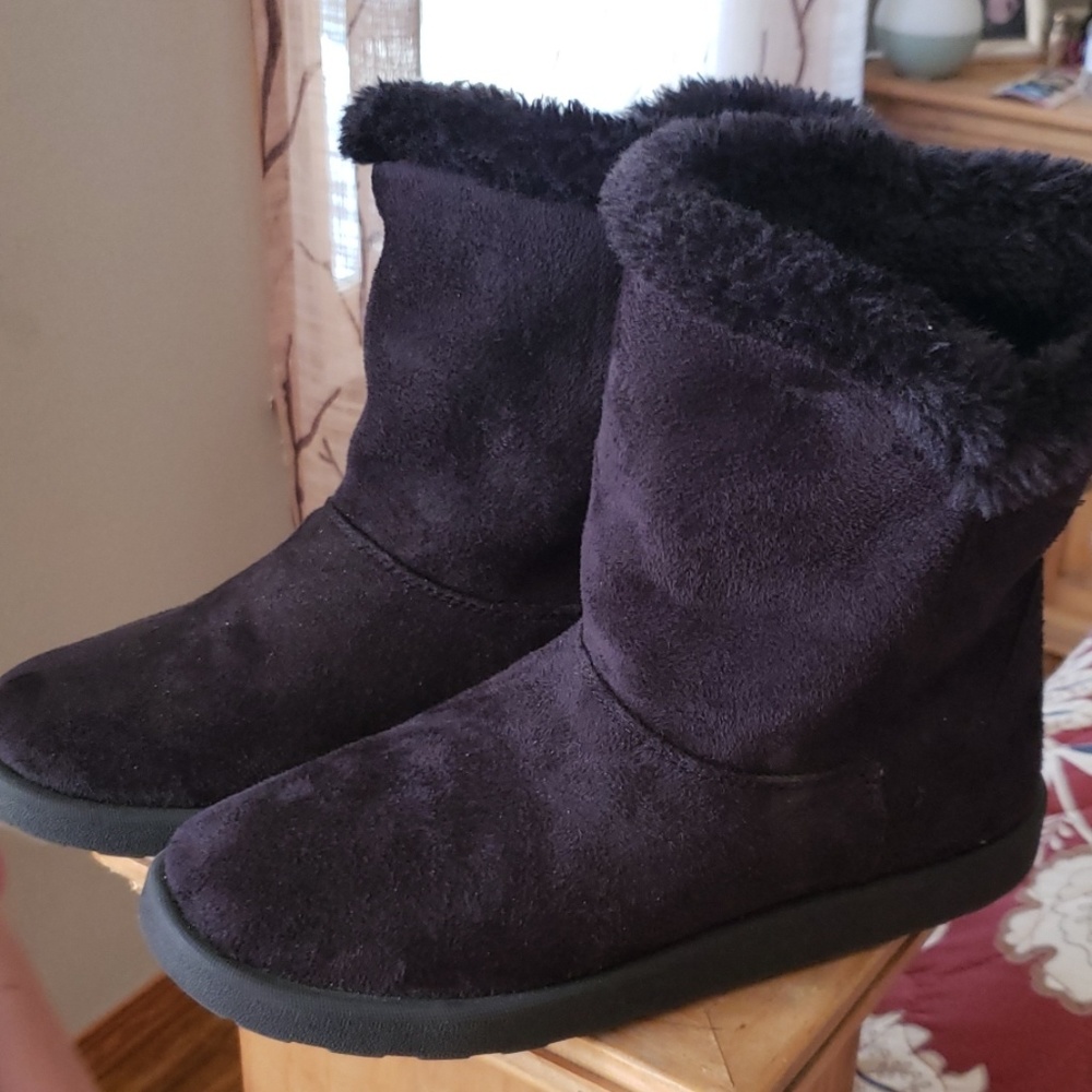 Fuzzy Boots - Joe Boxer